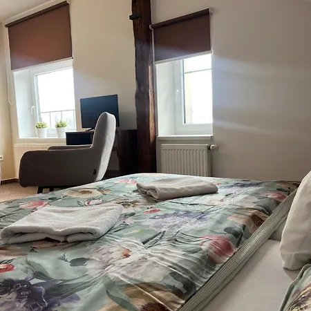 Rodinne Apartmany U Stastnych Cerny Dul Exterior photo