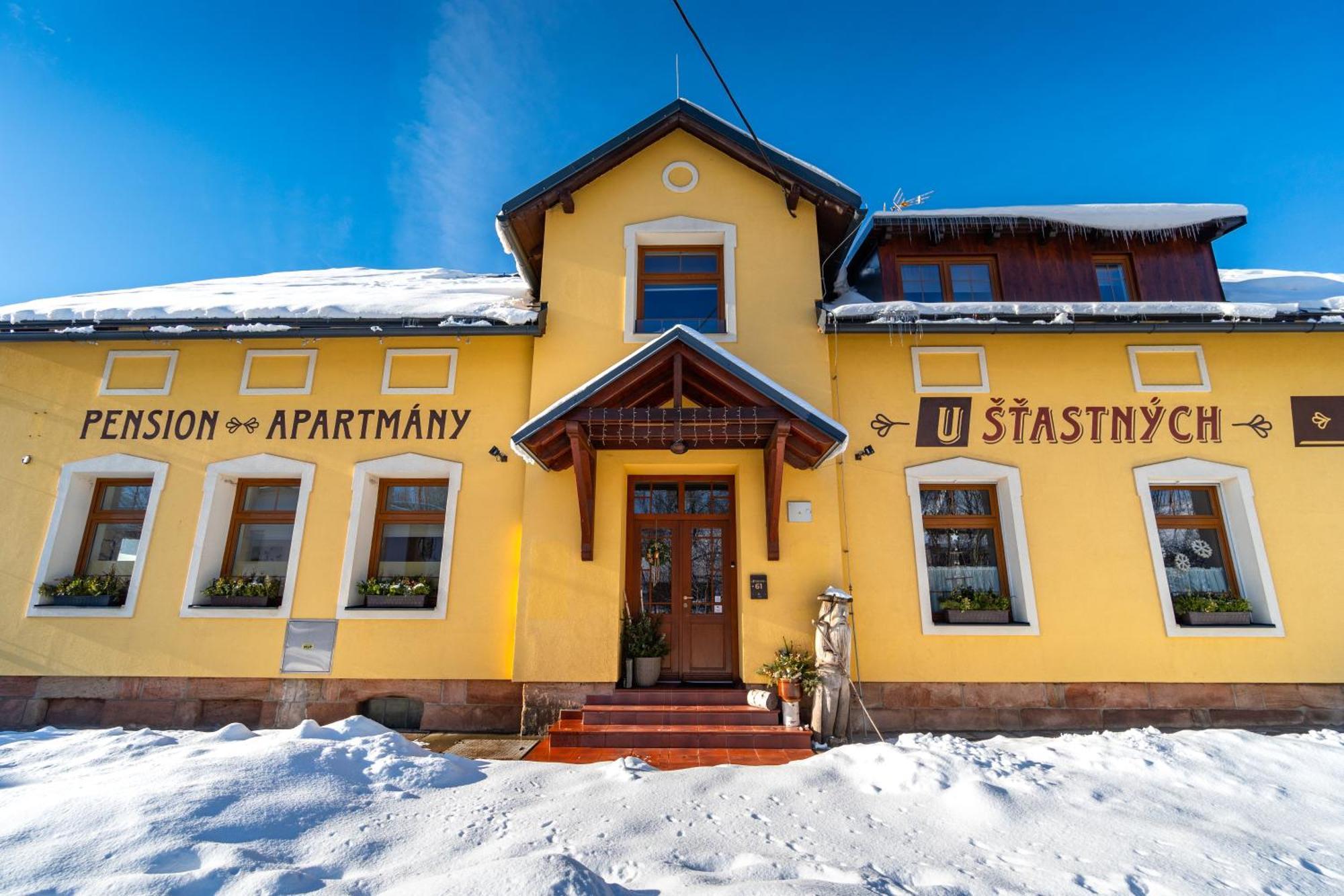 Rodinne U Stastnych Apartment *